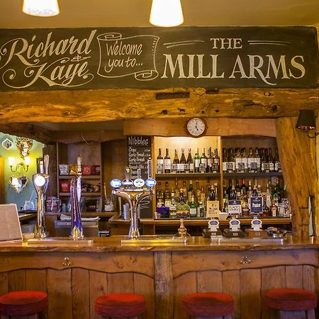מלון רומזי The Mill Arms מראה חיצוני תמונה