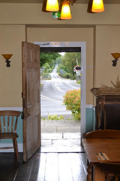 מלון רומזי The Mill Arms מראה חיצוני תמונה